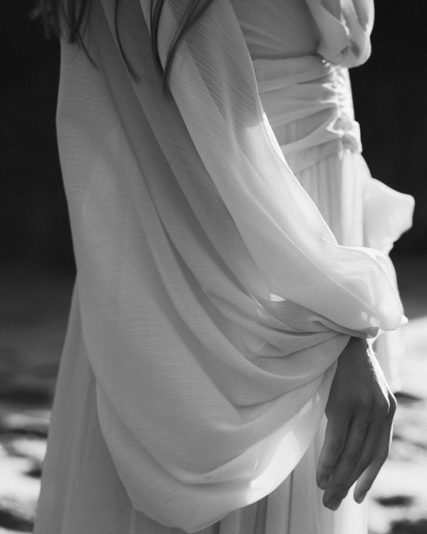 Предсвадебная съемка на берегу океана