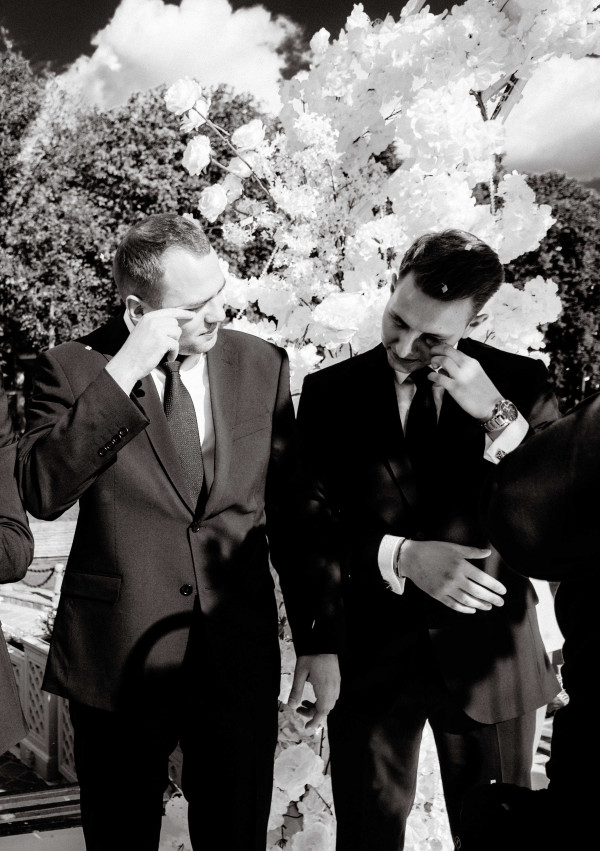 Белоснежная свадьба на берегу озера