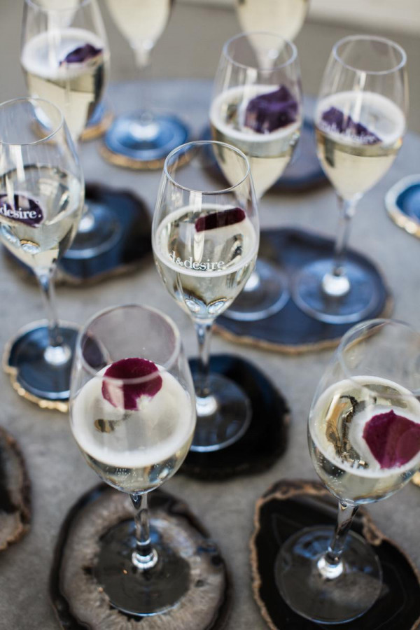 Когда стоит выбирать на свадьбу кейтеринг, а