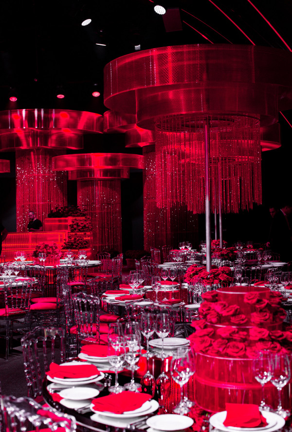 Как создавалась мультимедийная свадьба в старинном замке