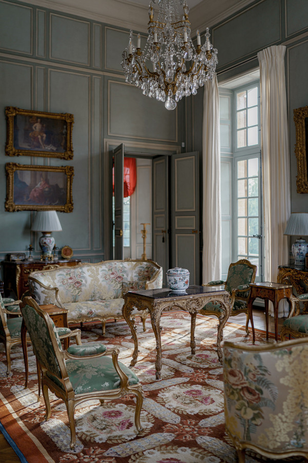 Французский замок — беспроигрышное место для фотосессии