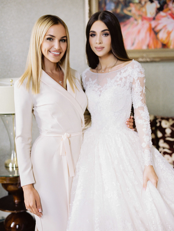 Белоснежная свадьба на берегу озера