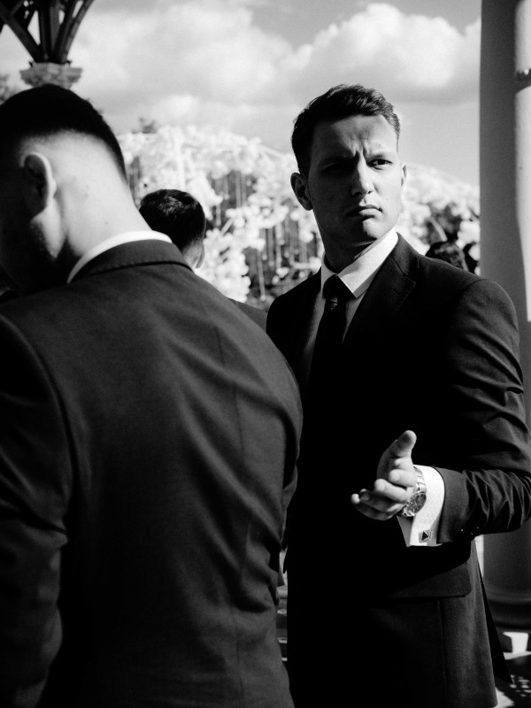 Белоснежная свадьба на берегу озера