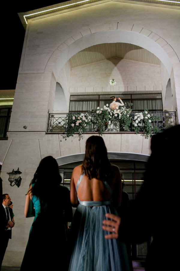 Летняя свадьба среди сосен