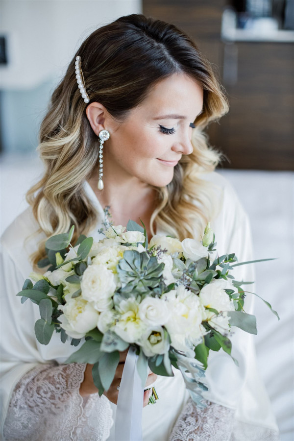 Букет невесты: нежные варианты с розами