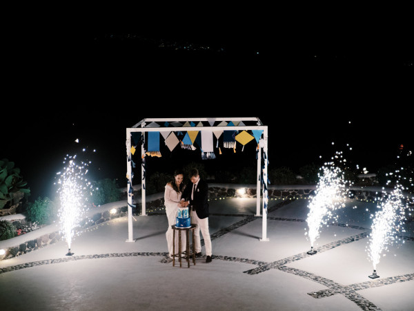 Свадебный уикэнд на острове Санторини