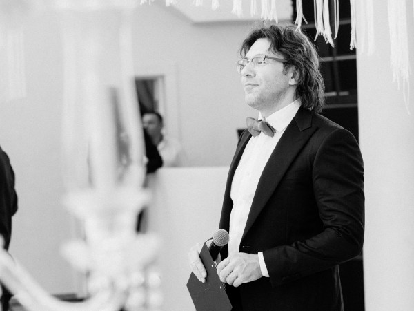 Белоснежная свадьба на берегу озера