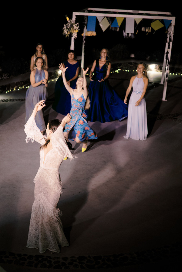 Свадебный уикэнд на острове Санторини