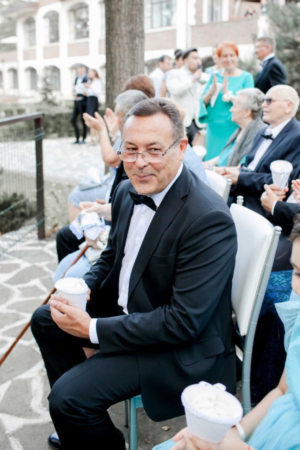 Летняя свадьба среди сосен