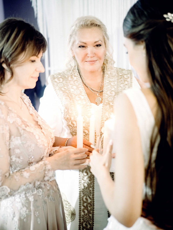 Белоснежная свадьба на берегу озера