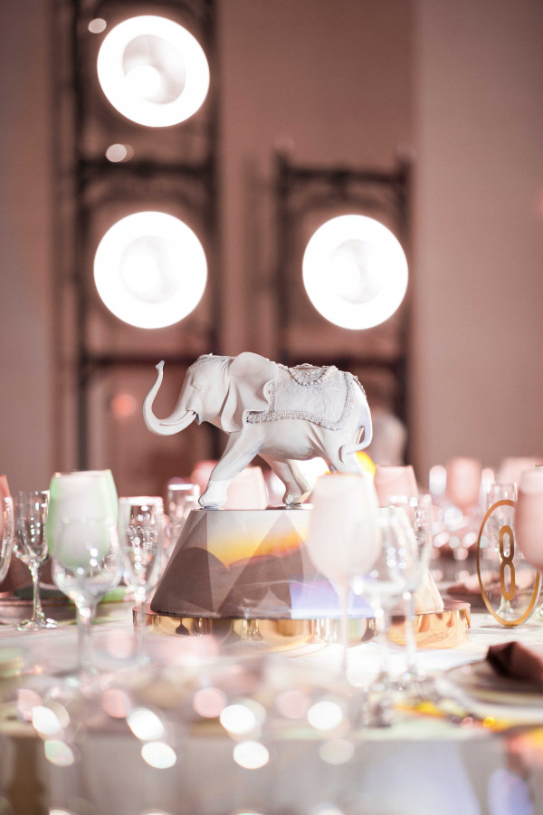 Свадьба в стиле цирка 1930-х годов