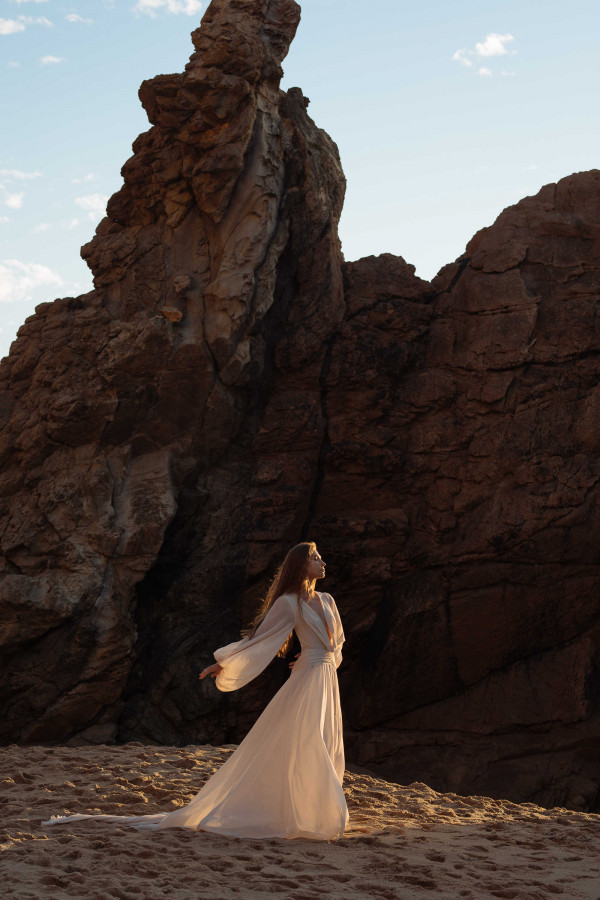 Предсвадебная съемка на берегу океана