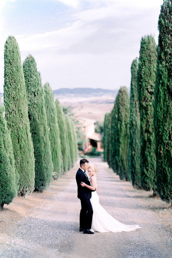 Почему сложно быть стилистом на свадьбе за