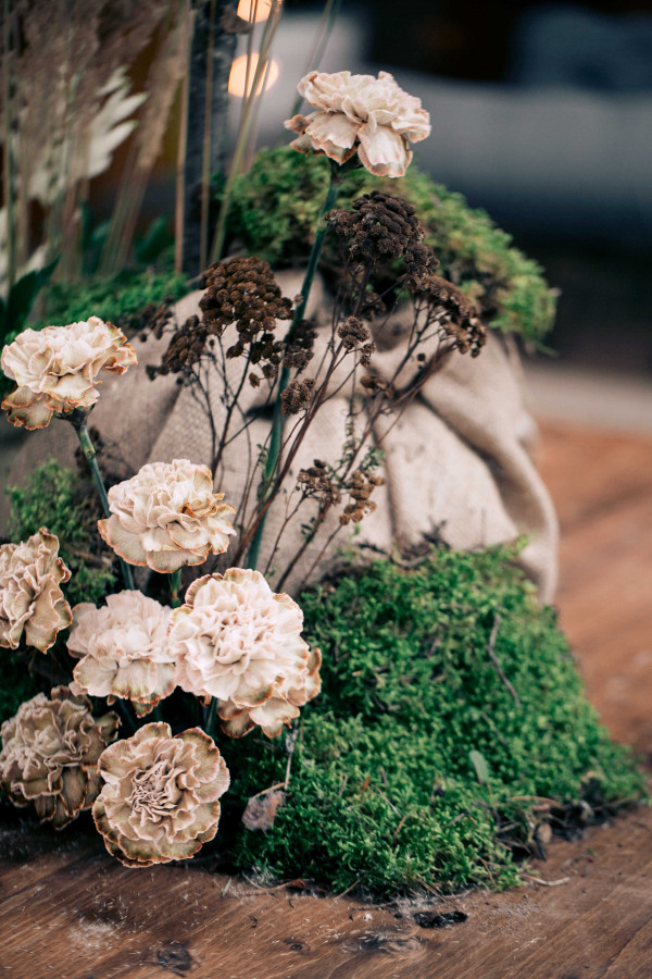 Осенняя свадьба в золотисто-пепельных оттенках