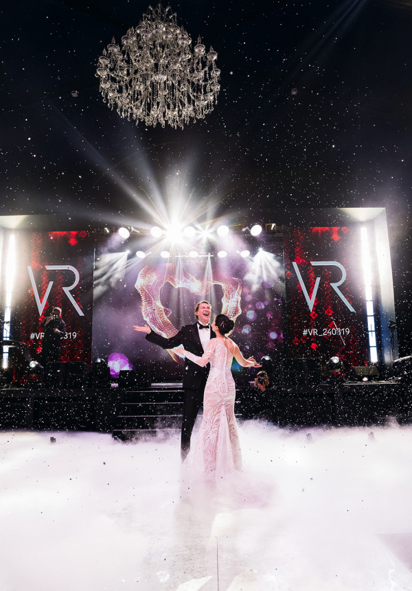 Как создавалась мультимедийная свадьба в старинном замке