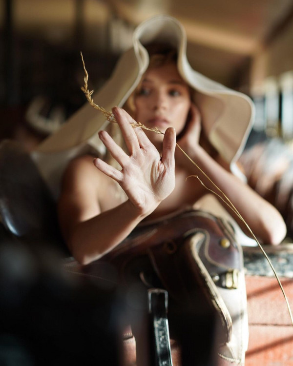 Идея для предсвадебной съемки — фотосессия на