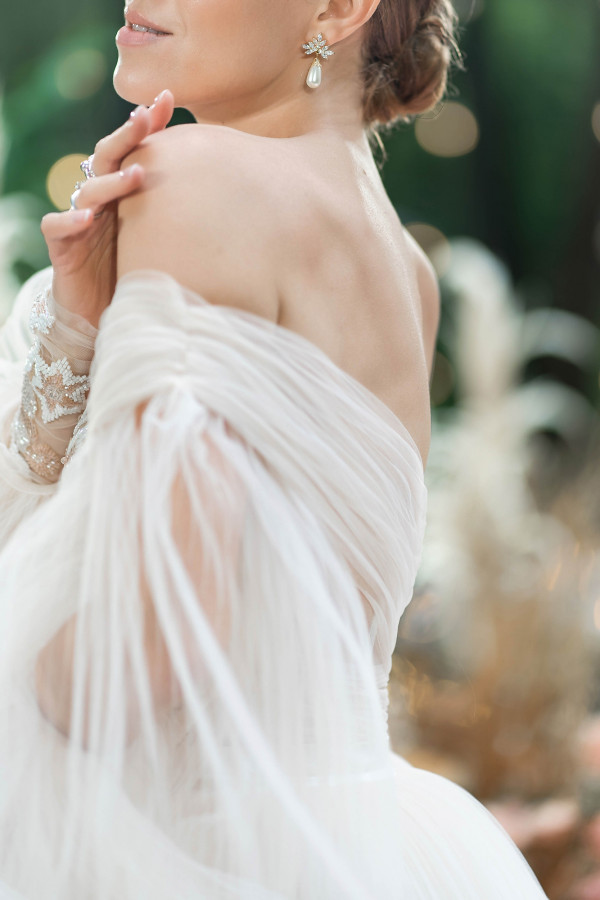 Свадьба с сухоцветами и декором в оттенке