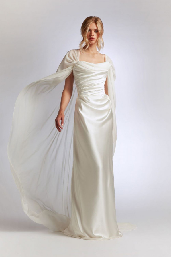 Платья-трансформеры из экоматериалов в коллекции Vivienne Westwood