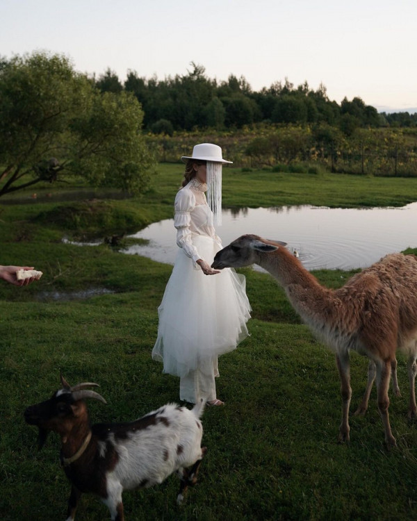 Идея для предсвадебной съемки — фотосессия на