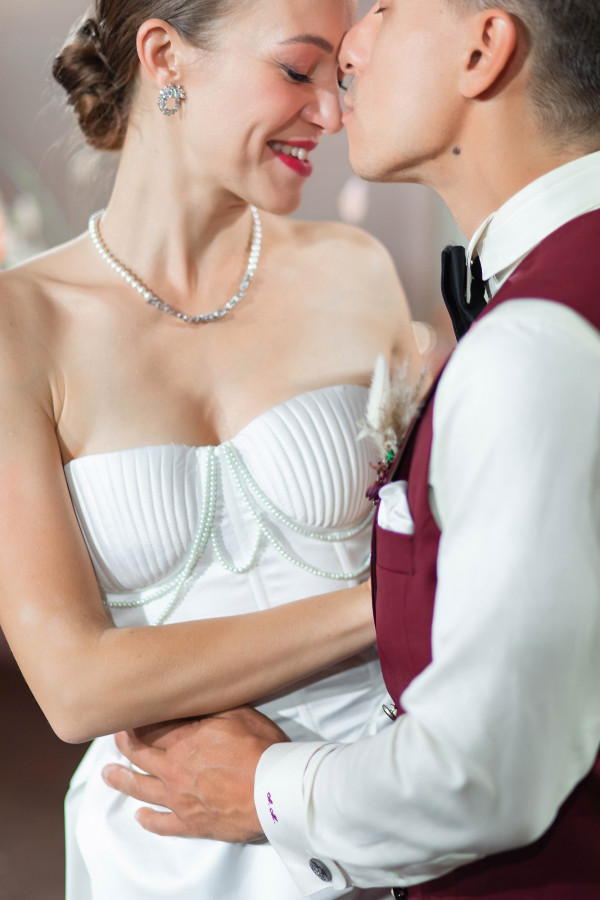 Свадьба с сухоцветами и декором в оттенке