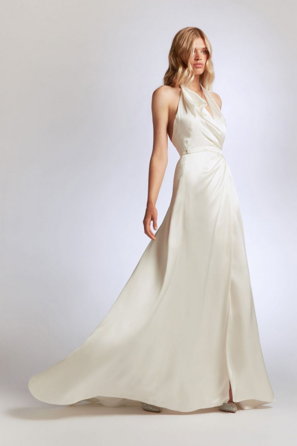 Платья-трансформеры из экоматериалов в коллекции Vivienne Westwood