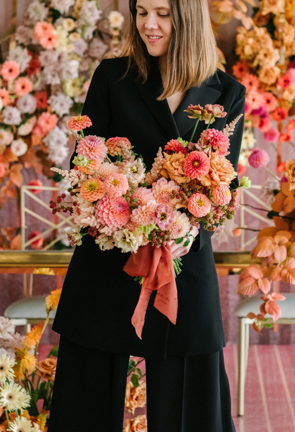 «В нашей жизни все по любви», —