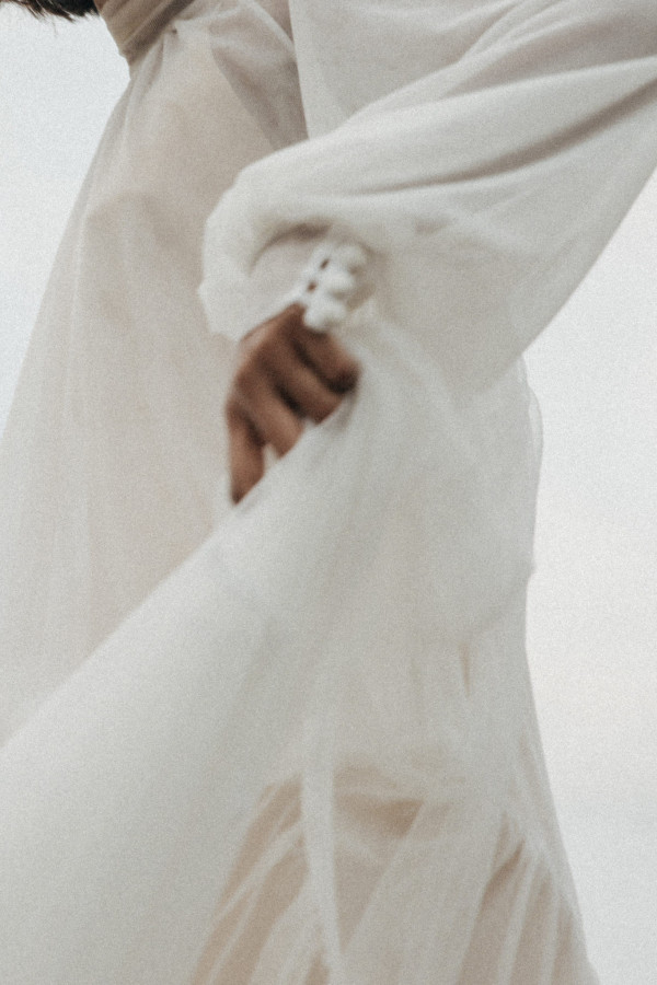 Смазанные свадебные снимки — тренд, а не