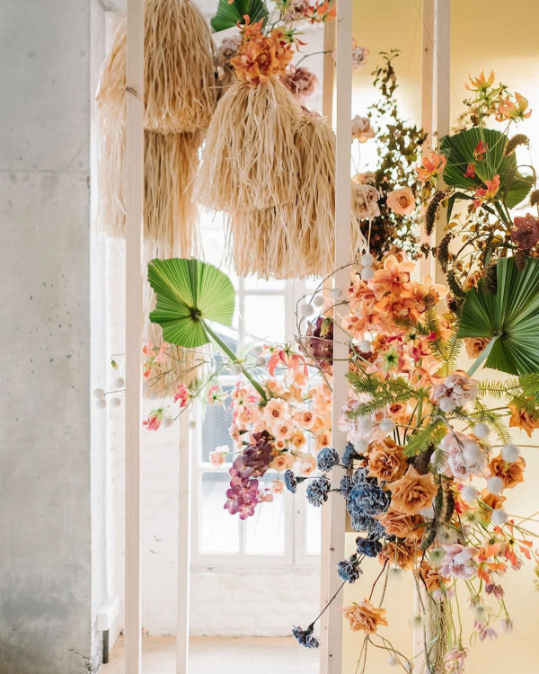 «В нашей жизни все по любви», —