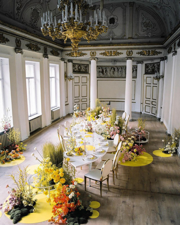 «В нашей жизни все по любви», —