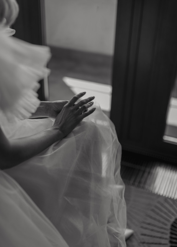 Лесная свадьба с ярким цветочным декором