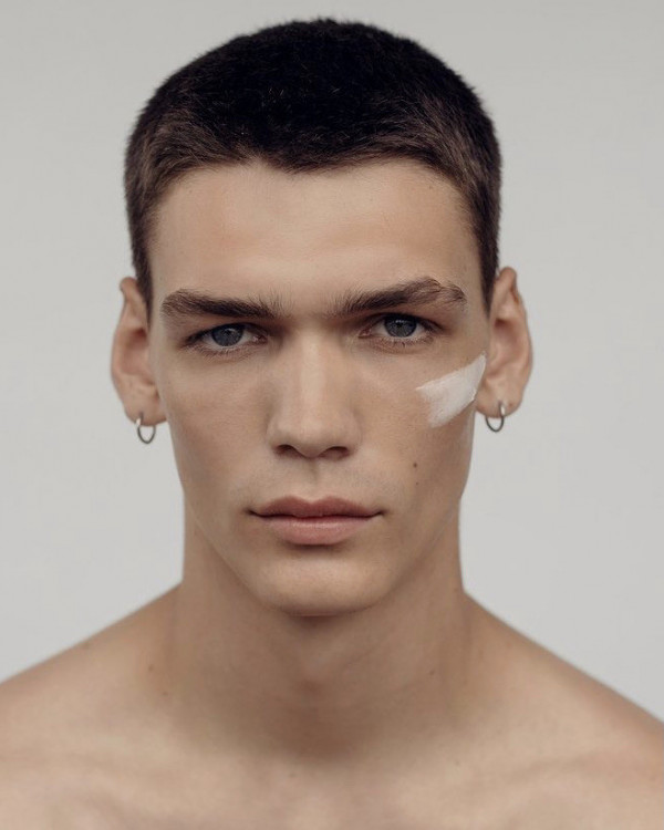 Какой косметикой воспользоваться жениху перед свадьбой