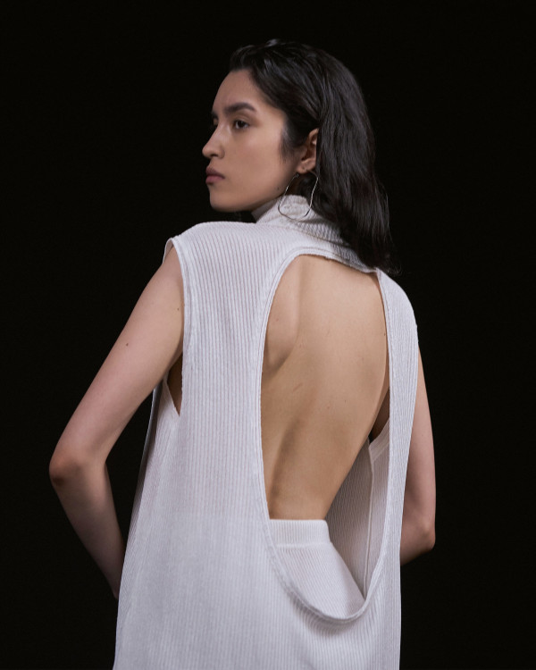 Простые total-white образы для росписи в загсе