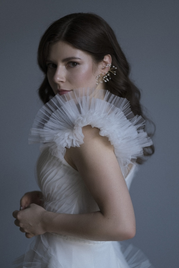 Нежная свадебная съемка с яркими акцентами