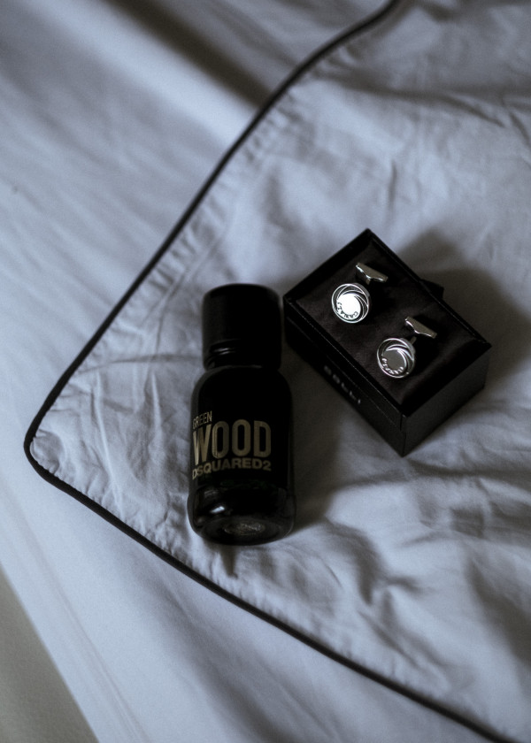 Нежная свадебная съемка с яркими акцентами