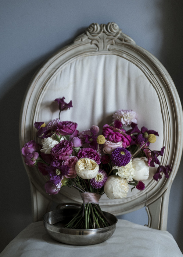 Нежная свадебная съемка с яркими акцентами