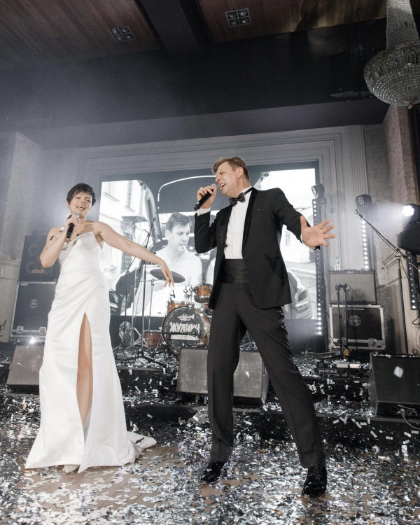 Как сделать дерзкую свадьбу, придерживаясь классического оформления