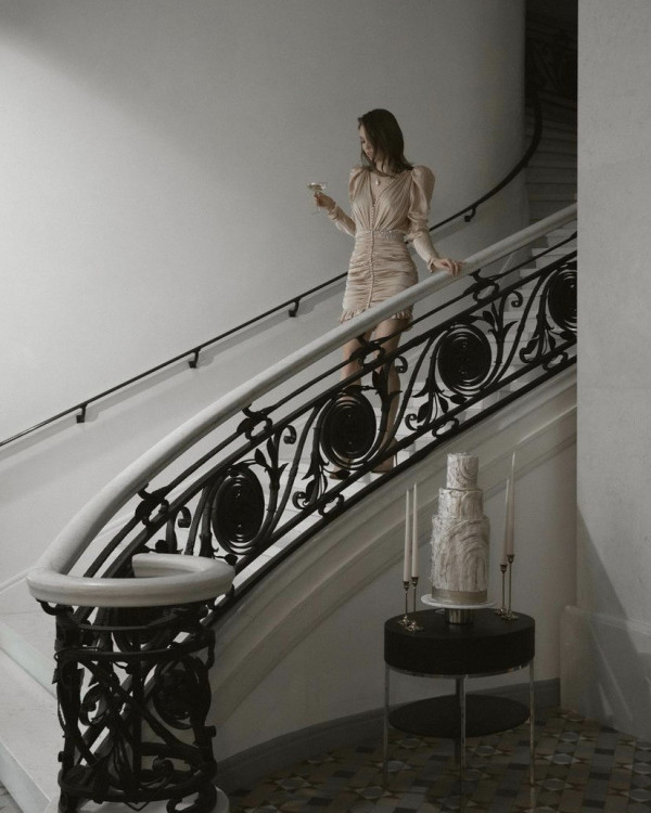 Платье невесты: трендовые цвета 2022 года