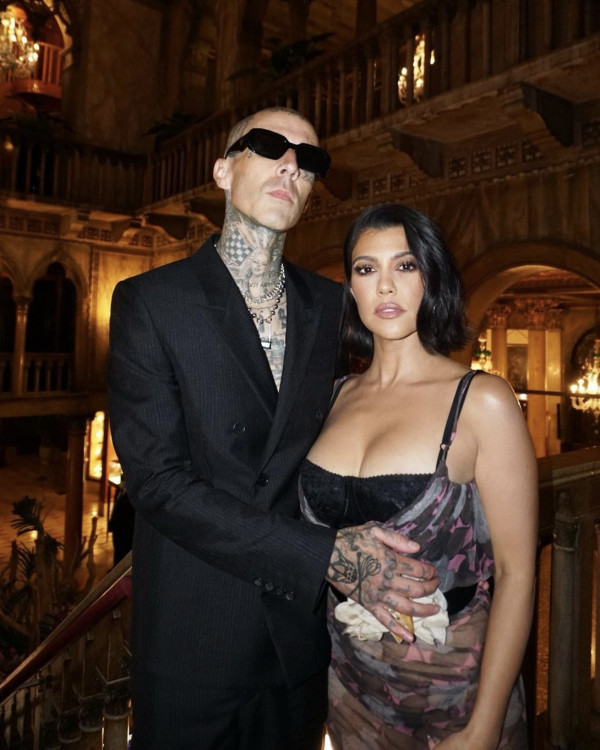 Кортни Кардашьян выходит замуж