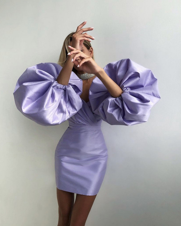 Платье невесты: трендовые цвета 2022 года