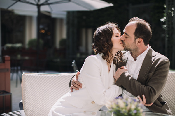 Небольшая свадебная фотосессия для двоих в Париже