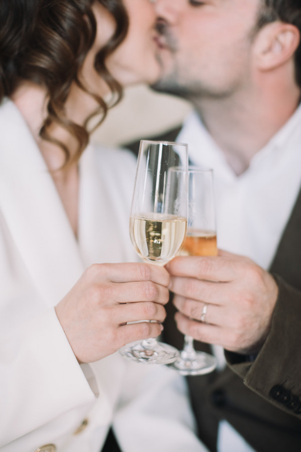 Небольшая свадебная фотосессия для двоих в Париже