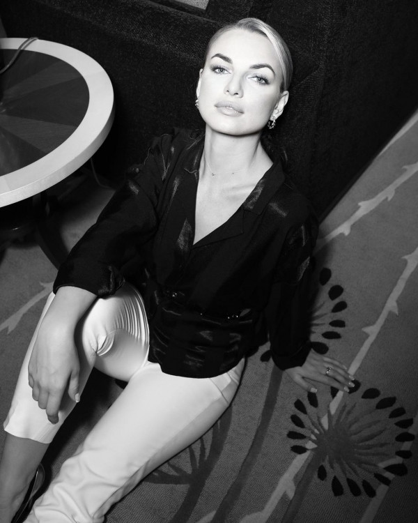 Подборка клипов с праздников российских знаменитостей