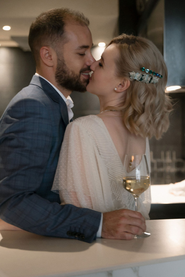 Париж, желтый микроавтобус и романтичная съемка для