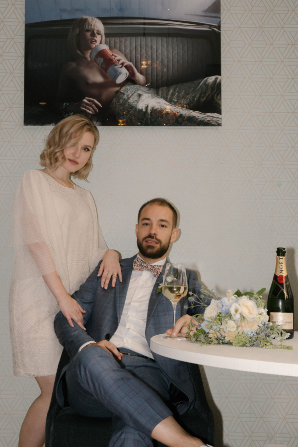 Париж, желтый микроавтобус и романтичная съемка для