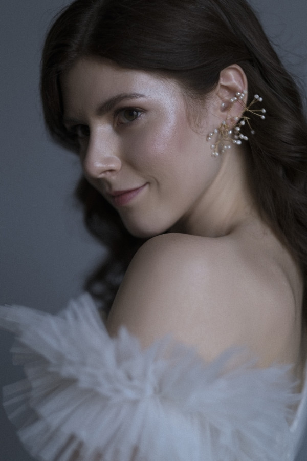 Нежная свадебная съемка с яркими акцентами