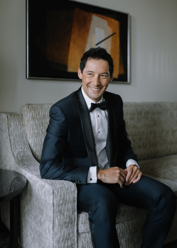 Лесная свадьба с ярким цветочным декором