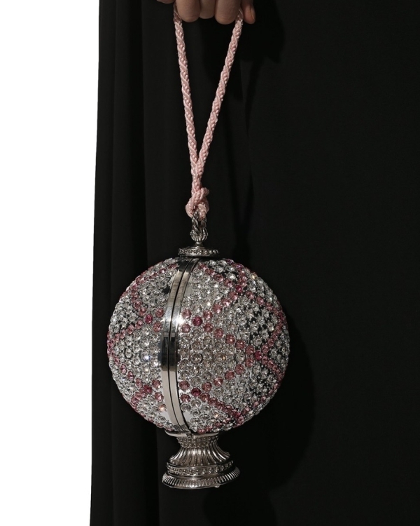 Подборка недели: 20 нарядных сумочек для свадьбы