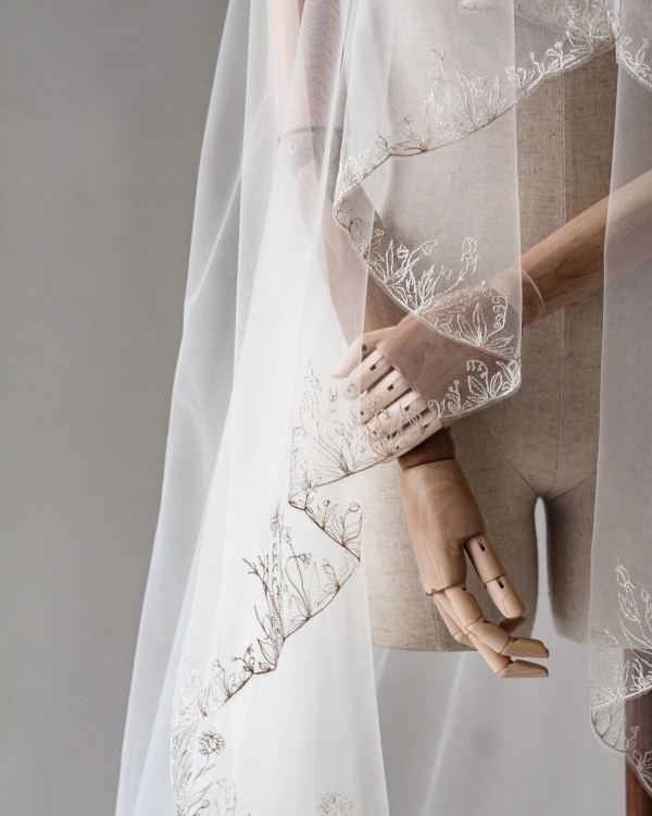 Неклассические фаты для современных невест