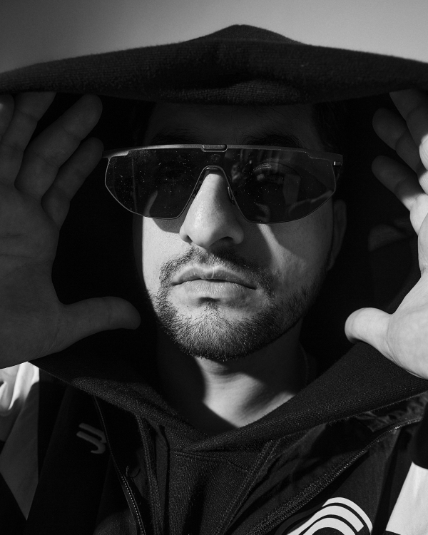 Диджеи Нарек Меликян