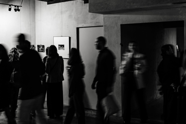 Как прошла первая выставка фотографа Арсения Прусакова